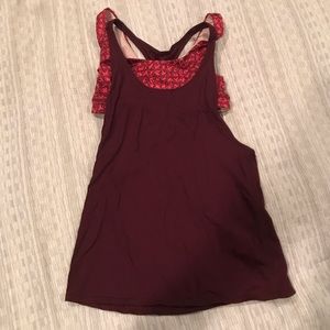 Lululemon tank with built in bra